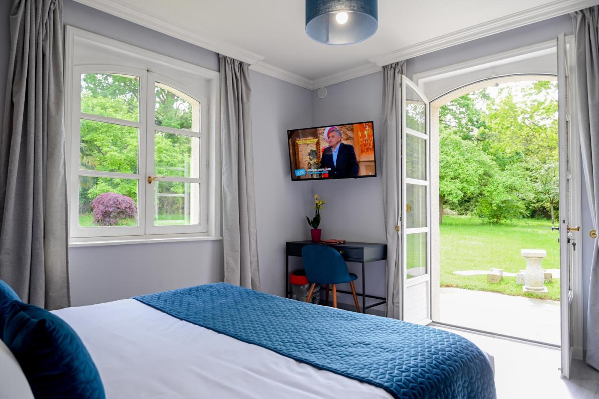 Bed and Breakfast La Fontaine Dort Tessy-sur-Vire Экстерьер фото
